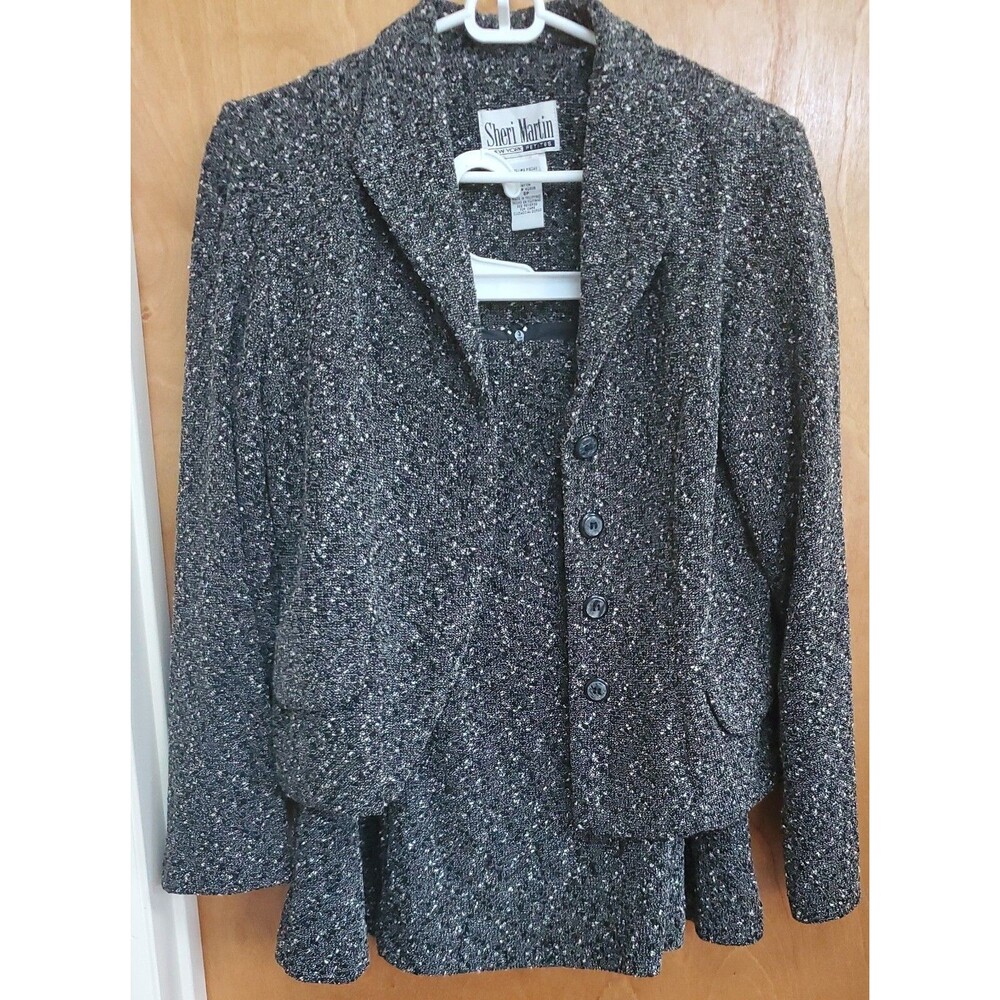 Sheri Martin New York Petites 8P skirt and jacket gray with black set outfit